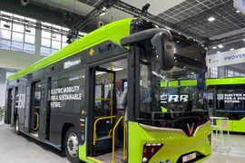 Vinfast's EB12 electric bus model at Busworld Europe 2025 in Brussels, Belgium. (Photo: VNA)
