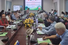 A seminar about the rice cropping system and farming management in the Mekong Delta that took place on May 13 in Hanoi. (Photo: VNA)