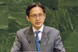 Ambassador Do Hung Viet, head of the Vietnamese Permanent Mission to the United Nations, speaks at the event (Photo: VNA)