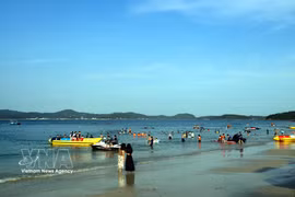 A beach in Co To (Photo: VNA)
