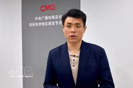 Wei Wei, a researcher on Vietnam and head of the Vietnamese-language service at the China Media Group, grants an interview to the Vietnam News Agency. (Photo: VNA)