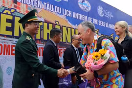 Hue welcomes over 4,400 foreign visitors on first cruise ship of 2025. (Photo: VNA)