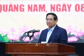 Prime Minister Pham Minh Chinh speaks at the meeting with leaders of Quang Nam province on February 8, 2025. (Photo: VNA)