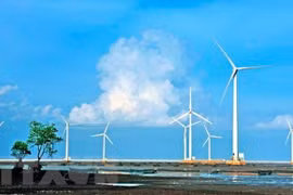 The Ky Anh wind power plant project will have a designed capacity of up to 400 MW, expected to generate approximately 1,053.3 GWh of electricity annually, equating to a capacity factor (Cf) of 30.1%. (Illustrative photo: VNA)