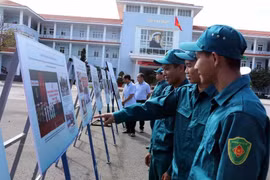 The exhibition on Truong Sa, Hoang Sa is underway in Ba Ria - Vung Tau province. (Photo:VNA)