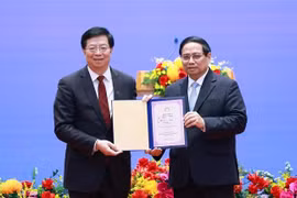 Gallery - VNU-Hanoi, Tsinghua University unite for educational excellence - image 1