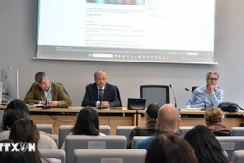 Vietnamese Ambassador to France Dinh Toan Thang (centre) speaks at the workshop (Photo: VNA)