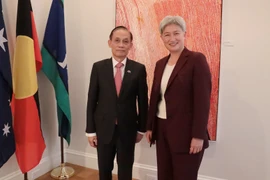 Acting Foreign Minister Le Hoai Trung (L) and Australian Foreign Minister Penny Wong. (Photo: VNA)