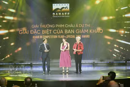At the award ceremony of the Da Nang Asian Film Festival 2025. (Photo: VNA)