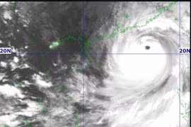 The location of Typhoon Ragasa's centre at 4pm on September 23 (Photo: VNA)