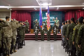 Senior leaders from the US Army and the Armed Forces of the Philippines salute their national flags during the opening ceremony for Exercise Salaknib 2026 at Fort Magsaysay, Philippines, April 6, 2026. (Photo: dvidshub.net)
