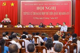 National Assembly (NA) Chairman Tran Thanh Man speaks at the meeting with voters in the Mekong Delta city of Can Tho on July 1. (Photo: VNA)