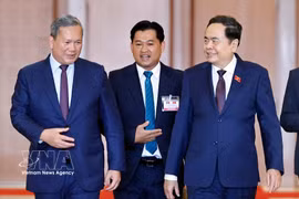 NA Chairman Tran Thanh Man (R) and Cambodian Prime Minister Hun Manet (Photo: VNA)
