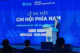 Lieutenant General Nguyen Minh Chinh, NCA Vice Chairman, speaks at the launch ceremony of the southern branch of the National Cybersecurity Association. (Photo: VNA)