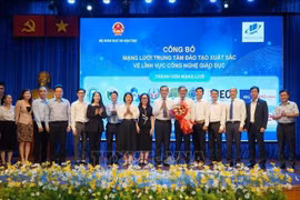 At the launching ceremony of the network of educational technology. (Photo: VNA)