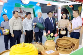 A booth at the trade promotion fair. (Photo: VNA)