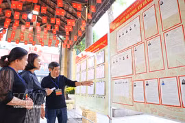 Preparations at polling station No. 05 at Trung Vuong Secondary School (Cua Nam ward, Hanoi) have been basically completed. (Photo: VNA)