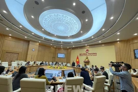 The conference held in Hanoi on November 21 to implement the national logistics development strategy for 2025-2035, with a vision to 2050. (Photo: VNA)