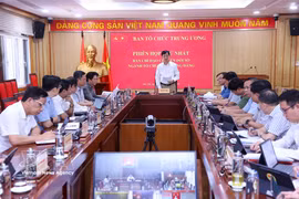 Politburo member, Secretary of the Party Central Committee and Chairman of its Organisation Commission Nguyen Duy Ngoc chairs the first meeting of the steering committee for digital transformation in the Party organisation and personnel sector in Hanoi on May 13, 2026. (Photo: VNA)