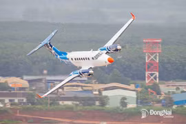 A flight test at the airport (Photo: baodongnai.com.vn)