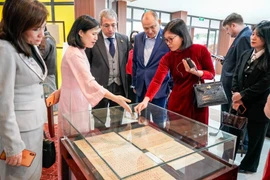 Delegates tour the space introducing Vietnam’s world documentary heritage (Photo: VNA)