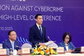 Deputy Minister of Foreign Affairs Dang Hoang Giang speaks at the press briefing in Hanoi on October 8. (Photo: VNA)