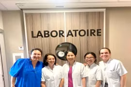 Key members of the OPKAPAMIV research project at Saint Joseph Hospital, France (Photo: tuoitre.vn)