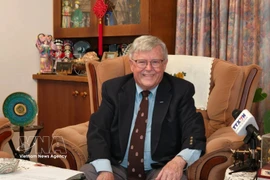 Carl Thayer, Emeritus Professor of Politics at the University of New South Wales’s School of Humanities and Social Sciences (Photo: VNA)