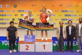 Organisers present medals in the women’s singles event at Vietnam Open 2025. (Photo: VNA)