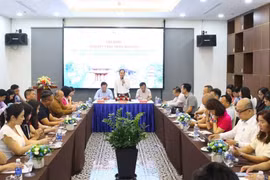 At the tourism linkage conference under the theme "One Journey – Three Heritage Destinations" held in Quang Ninh province on April 16 (Photo: quangninh.gov.vn)