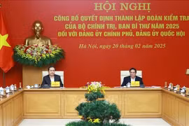 PM Pham Minh Chinh (R) and NA Chairman Tran Thanh Man co-chair the conference.(Photo: VNA)
