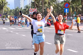 Runners join the Da Nang International Marathon 2026. (Photo: VNA)