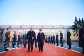 At a send-off ceremony for Pham Minh Chinh at Vnukovo-2 Airport in Moscow (VNA photo)