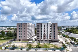 A key highlight of the new social housing framework is a range of incentives designed to attract private sector participation. (Photo: VNA)