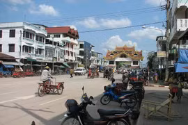 A corner of Myawaddy, Myanmar. Source: wiki