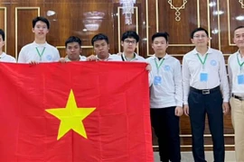 Vietnamese students win golds at the 2nd International Mathematical Olympiad for High School Students in Turkmenistan. (Photo: VNA)