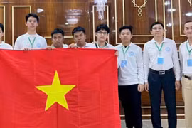 Vietnamese students win golds at the 2nd International Mathematical Olympiad for High School Students in Turkmenistan. (Photo: VNA)