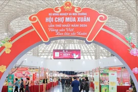 The Ministry of Agriculture and Environment's booth draws visitors (Photo: VNA)