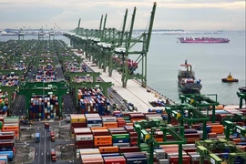 Singapore’s export growth exceeds forecast