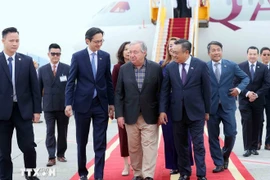 UN Secretary-General António Guterres arrives at Noi Bai International Airport in Hanoi on October 24, 2025, beginning his official visit to Vietnam (Photo: VNA)