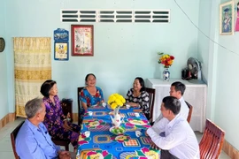 A disadvantaged household in the southern province of Vinh Long have new house on the occasion of Lunar New Year celebration. (Photo: baovinhlong.com.vn)