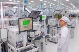 Today, Vietnam has developed an increasingly modern and balanced economic structure spanning industry, services, and agriculture. (Photo: thanhnien.vn)