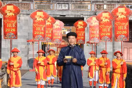 Director of the Hue Monuments Conservation Centre Hoang Viet Trung speaks at the January 1 ceremony announcing the Hue Festival 2026. (Photo: VNA)