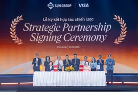 Sun Group and Visa sign a comprehensive strategic partnership on December 20. (Photo: Sun Group) 