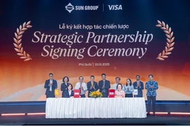 Sun Group and Visa sign a comprehensive strategic partnership on December 20. (Photo: Sun Group) 