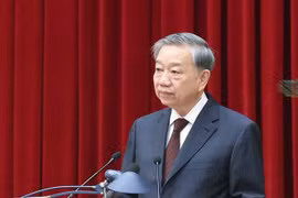 Party General Secretary To Lam addresses the opening of the 11th plenum of the 13th Party Central Committee in Hanoi on April 10. (Photo: VNA)
