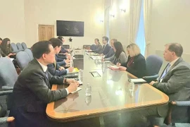 An overview of the working session between Special Envoy of the Prime Minister, Minister of Industry and Trade Nguyen Hong Dien and US Trade Representative (USTR) Jamieson L. Greer (Photo: Ministry of Industry and Trade)