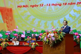Prime Minister Pham Minh Chinh addresses the closing session of the first Government Party Congress (Photo: VNA)