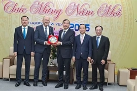 Da Nang city's leaders at a reception for Swiss Ambassador to Vietnam Thomas Gass. (Photo: VNA) 