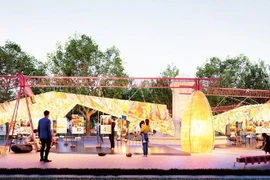 An exhibition on "do" paper and recycled materials at Dien Hong flower garden. (Photo: nhandan.vn)